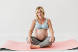 yoga in gravidanza trezzano rosa grezzago